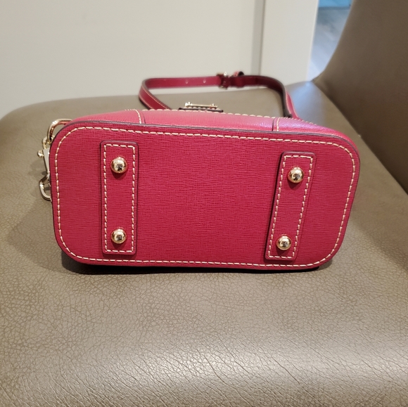 Dooney & Bourke Raspberry Bag - Picture 3 of 6